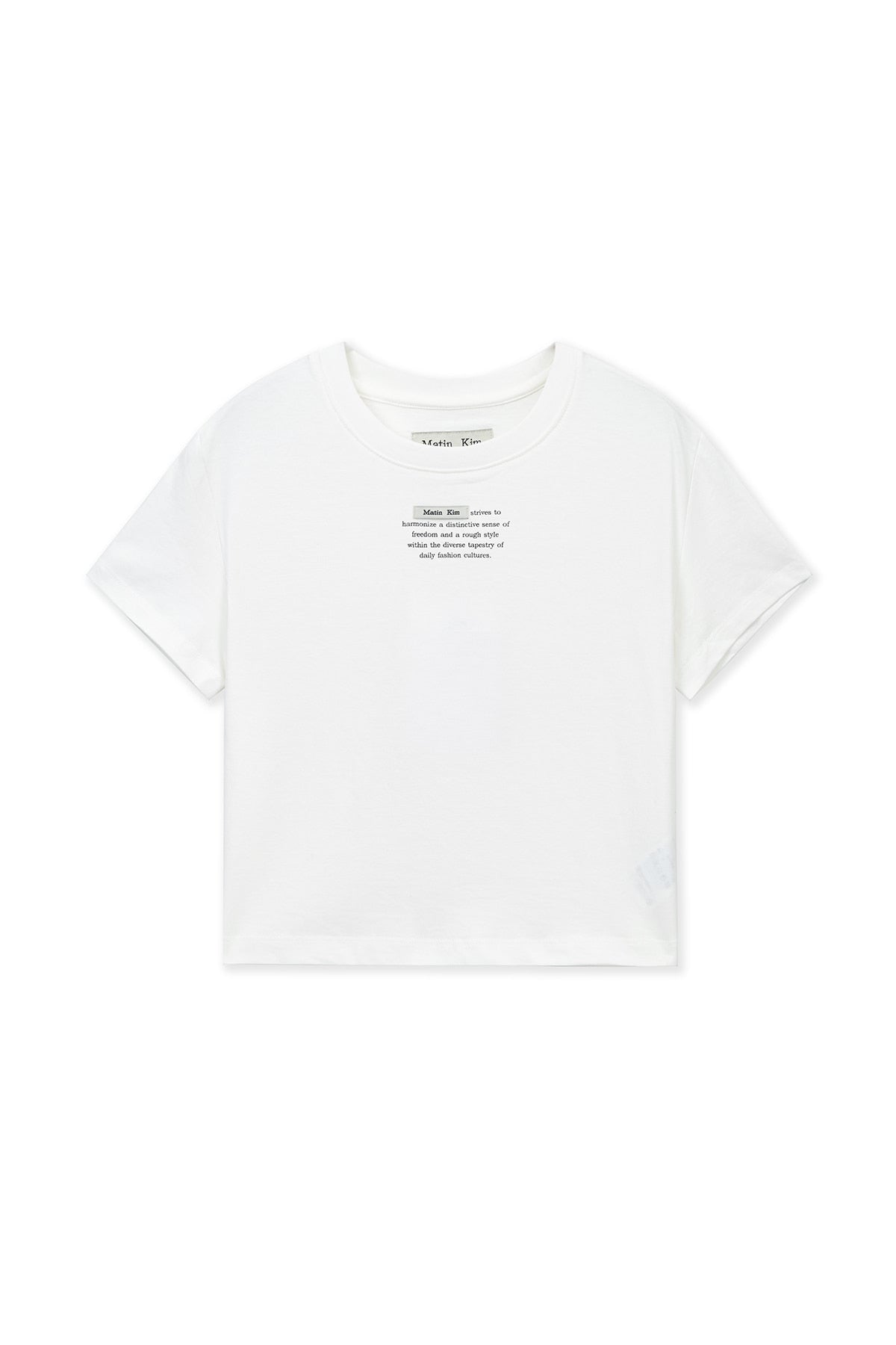 matinkim LABEL POINT LETTERING CROP TOP IN WHITE