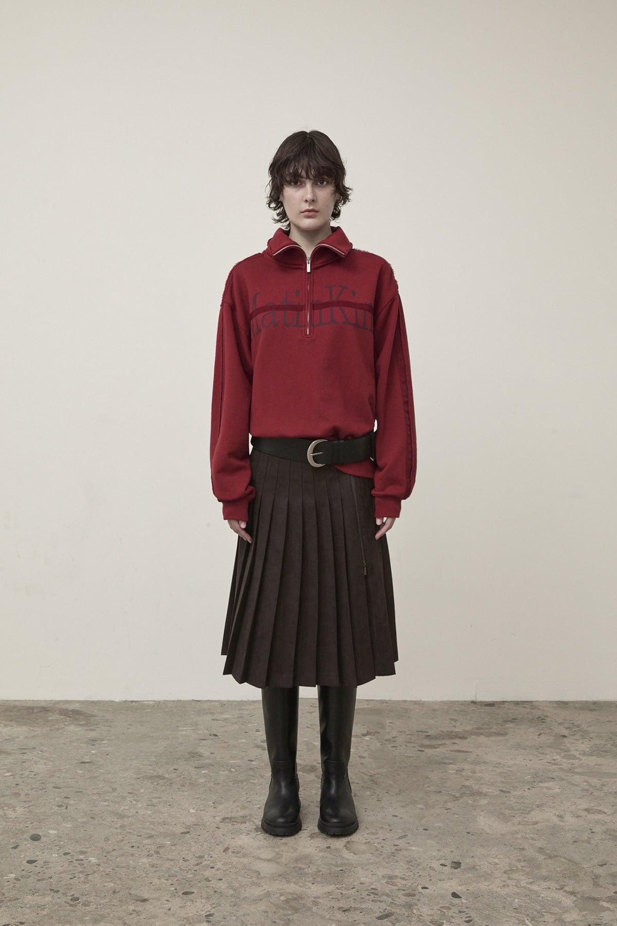 matinkim SIDE ZIPPER PLEATS MIDI SKIRT IN DARK BROWN