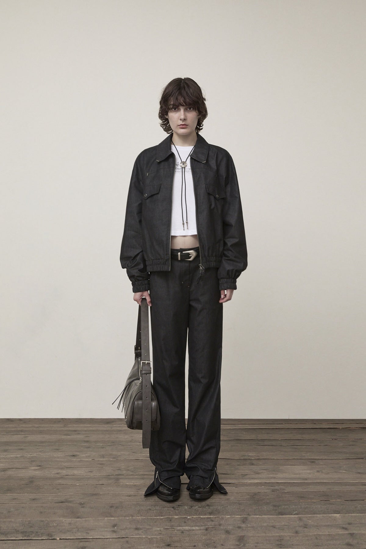 matinkim BACK TUCK DETAIL DENIM LIKE PANTS IN BLACK
