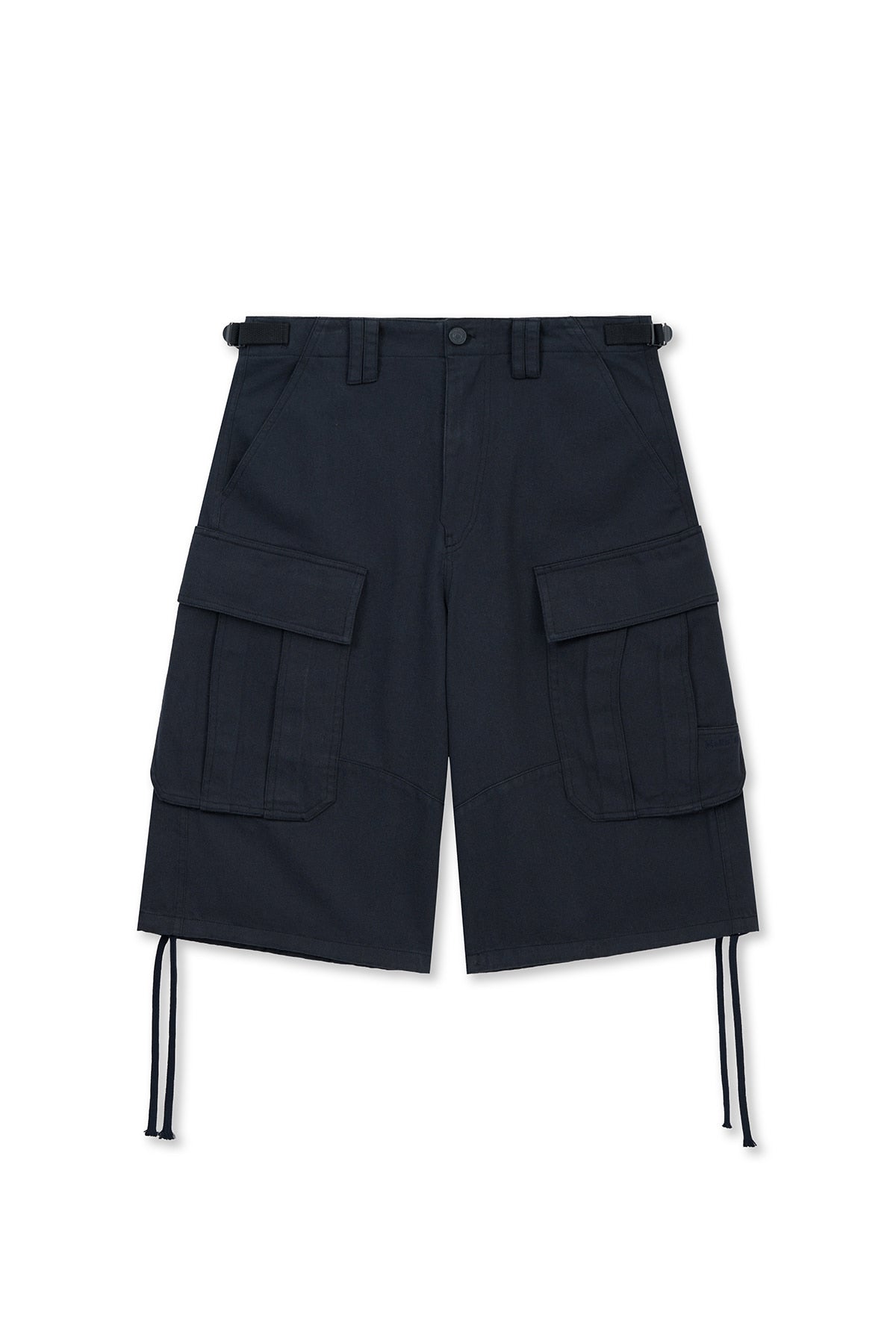 matinkim UTILITY CARGO BERMUDA PANTS IN NAVY