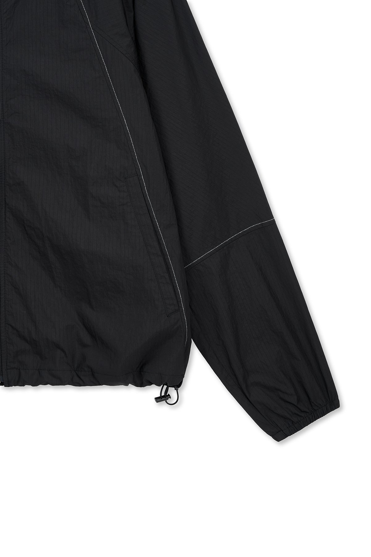 matinkim BACK LOGO HOODY WIND BREAKER IN BLACK