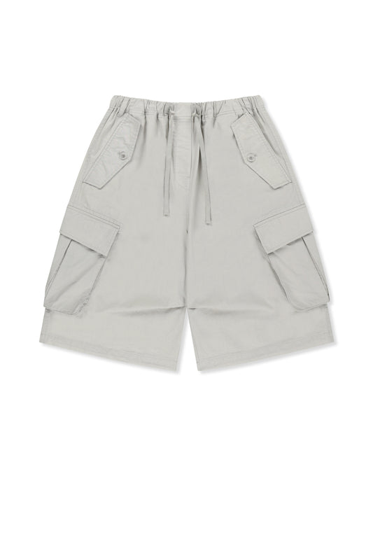 matinkim WASHED COTTON PATCH POCKET BERMUDA PANTS IN LIGHT GREY