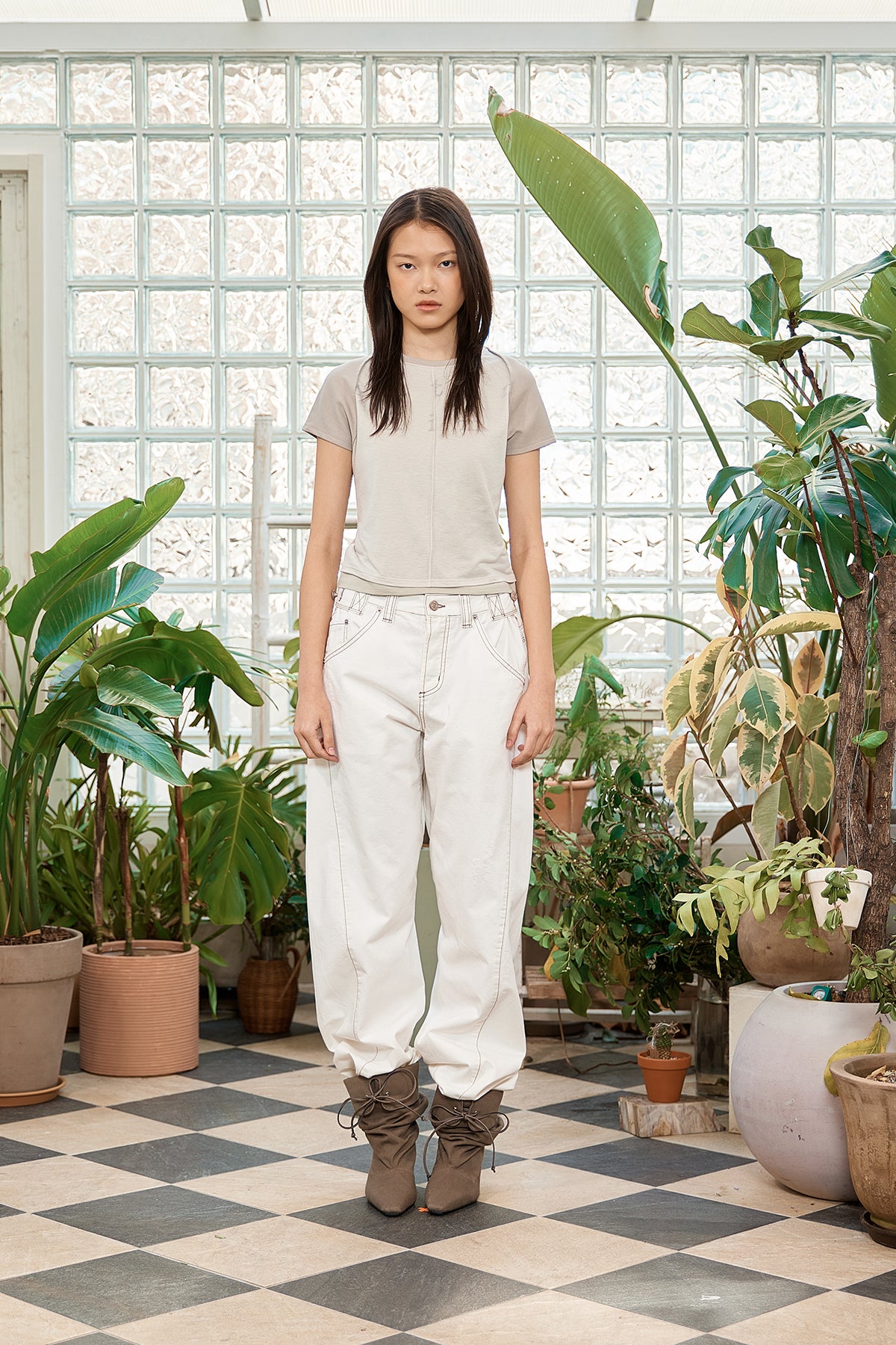 matinkim WAIST BUCKLE CURVED TWILL DENIM PANTS IN WHITE